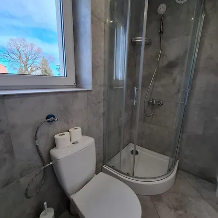 Apartment Lokciowe *
